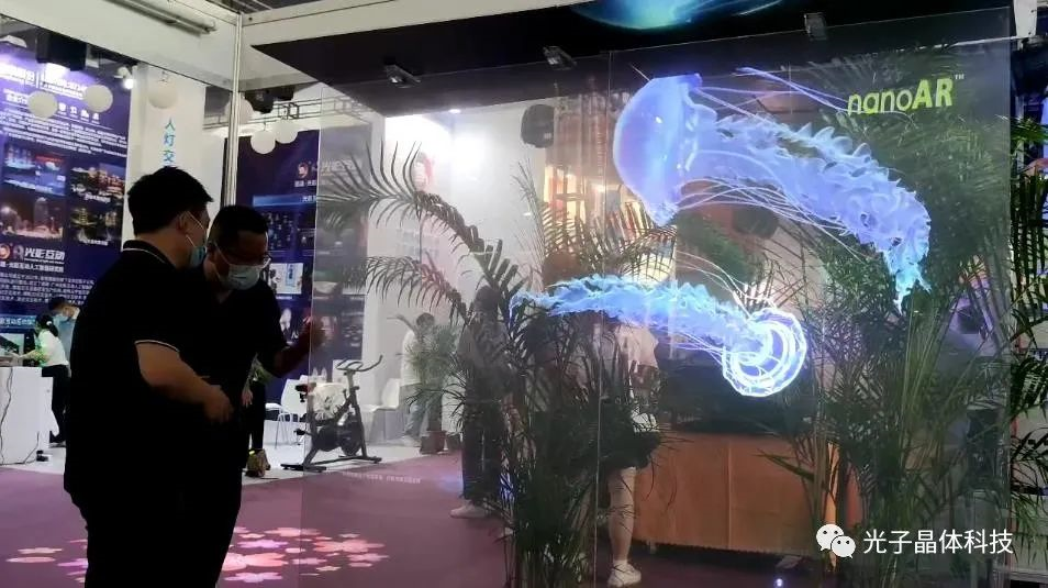 极致震感!光子晶体科技AR透明显示燃爆2022亚洲数字展 极致震感!光子晶体科技AR透明显示燃爆2022亚洲数字展
