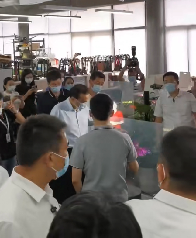 克强总理在光子晶体科技的分分秒秒