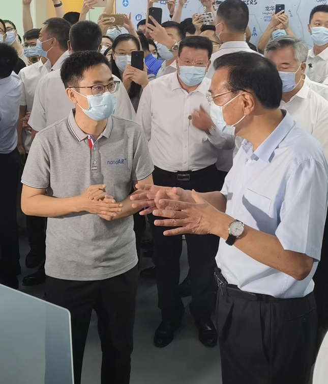 克强总理在光子晶体科技的分分秒秒