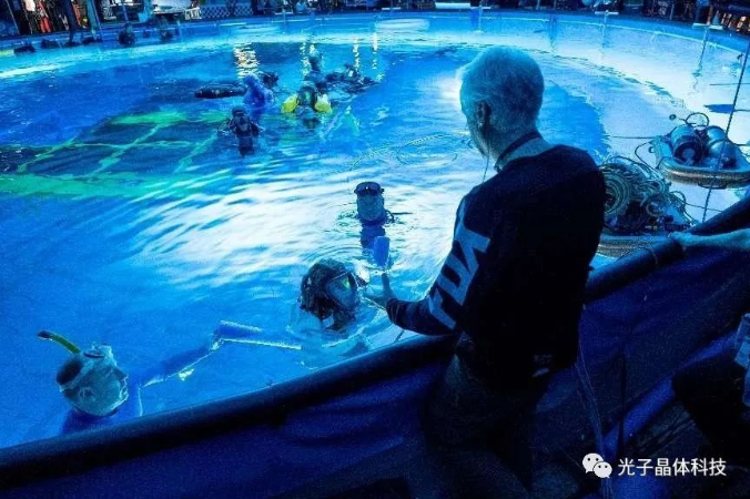 《阿凡达2》延期只因裸眼3D？ nanoAR解密3D显示进化史