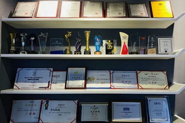 光子晶体科技荣誉墙 光子晶体科技荣誉墙