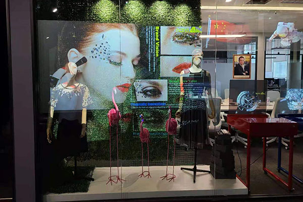 5G时代的发展势不可挡，透明屏行业如何搭上顺风车？